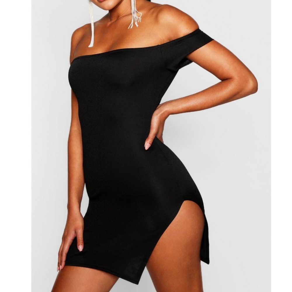 Off The Shoulder Thigh Split Bodycon Dress